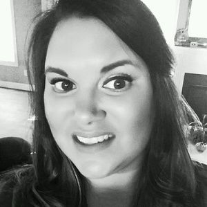 Meet your Posher, Lacy